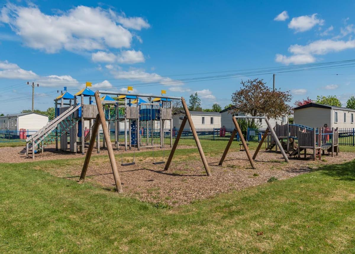 Riverside Caravan Holiday Park Богнор-Регис Экстерьер фото